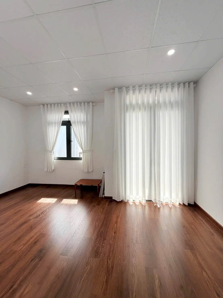 Bán nhà 3PN Nguyên Tử Lực, Đà Lạt, 116m2, 1 tỷ 890 - Ảnh thu nhỏ 2