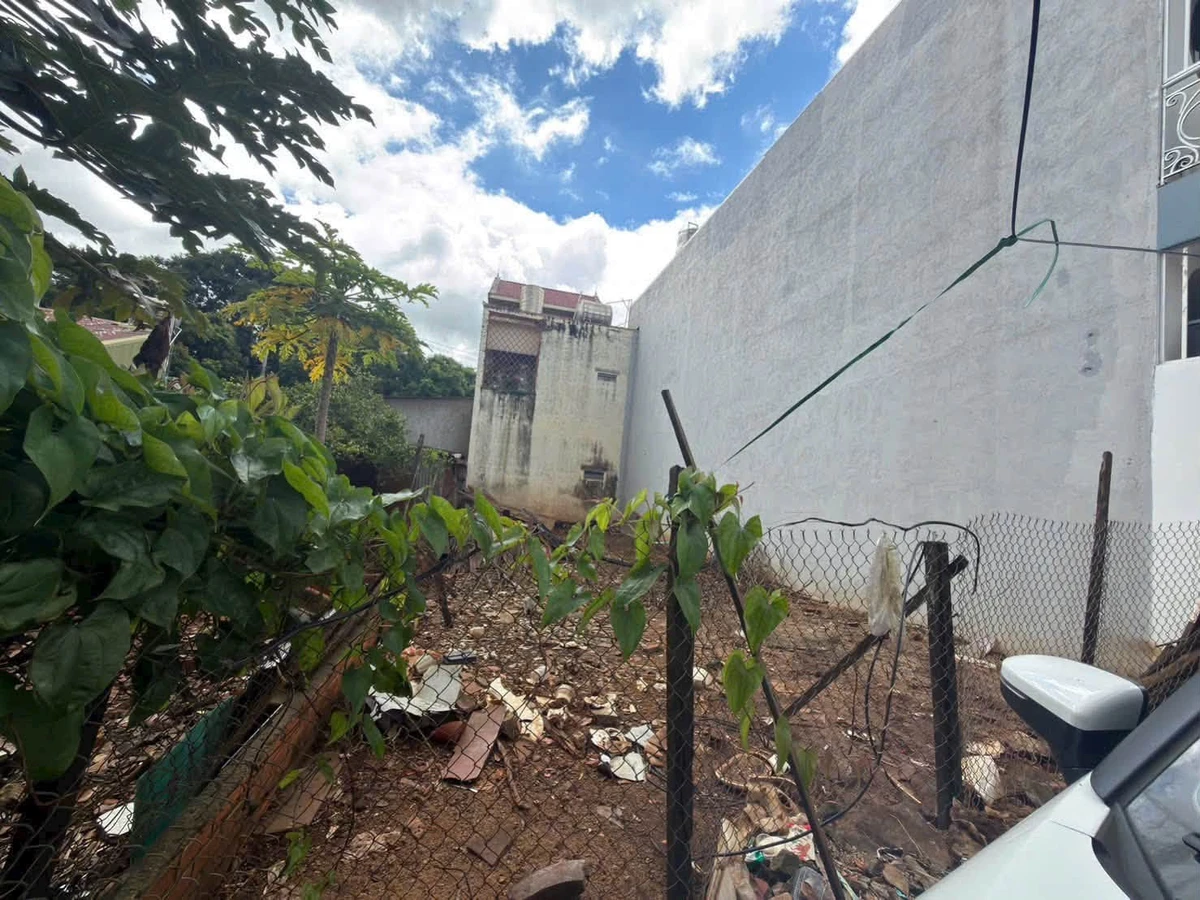 Bán lô đất thổ cư 5,93x18m hẻm 3 Đỗ Nhuận, Tân Phú giá 4,69 tỷ - Ảnh 1