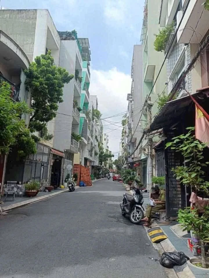 Bán nhà 4 tầng 290m² Phường 15, Tân Bình - Ảnh 1