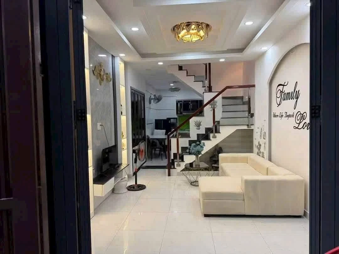 Cho thuê nhà nguyên căn Nguyễn Văn Khối 42m² - 11 triệu/tháng - Ảnh 1