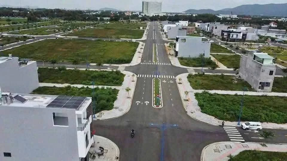 Bán đất 100m2 khu tái định cư Hòa Long, TP. Bà Rịa, giá 2,15 tỷ - Ảnh thu nhỏ 5