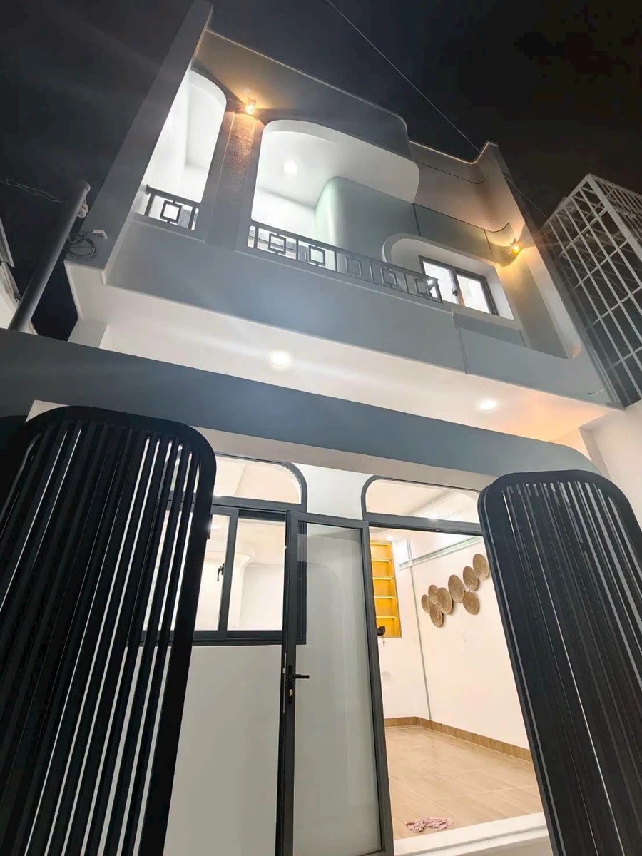 Bán nhà lầu 1 trệt 1 lầu 48m² Phan Thiết - Ảnh 1