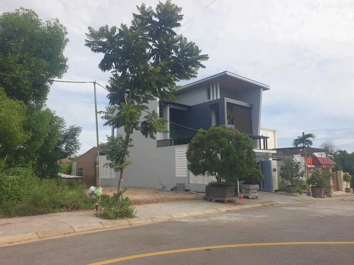 Bán đất KQH Phú Bài 200m2, 11,5 triệu/m2 - Ảnh thu nhỏ 2