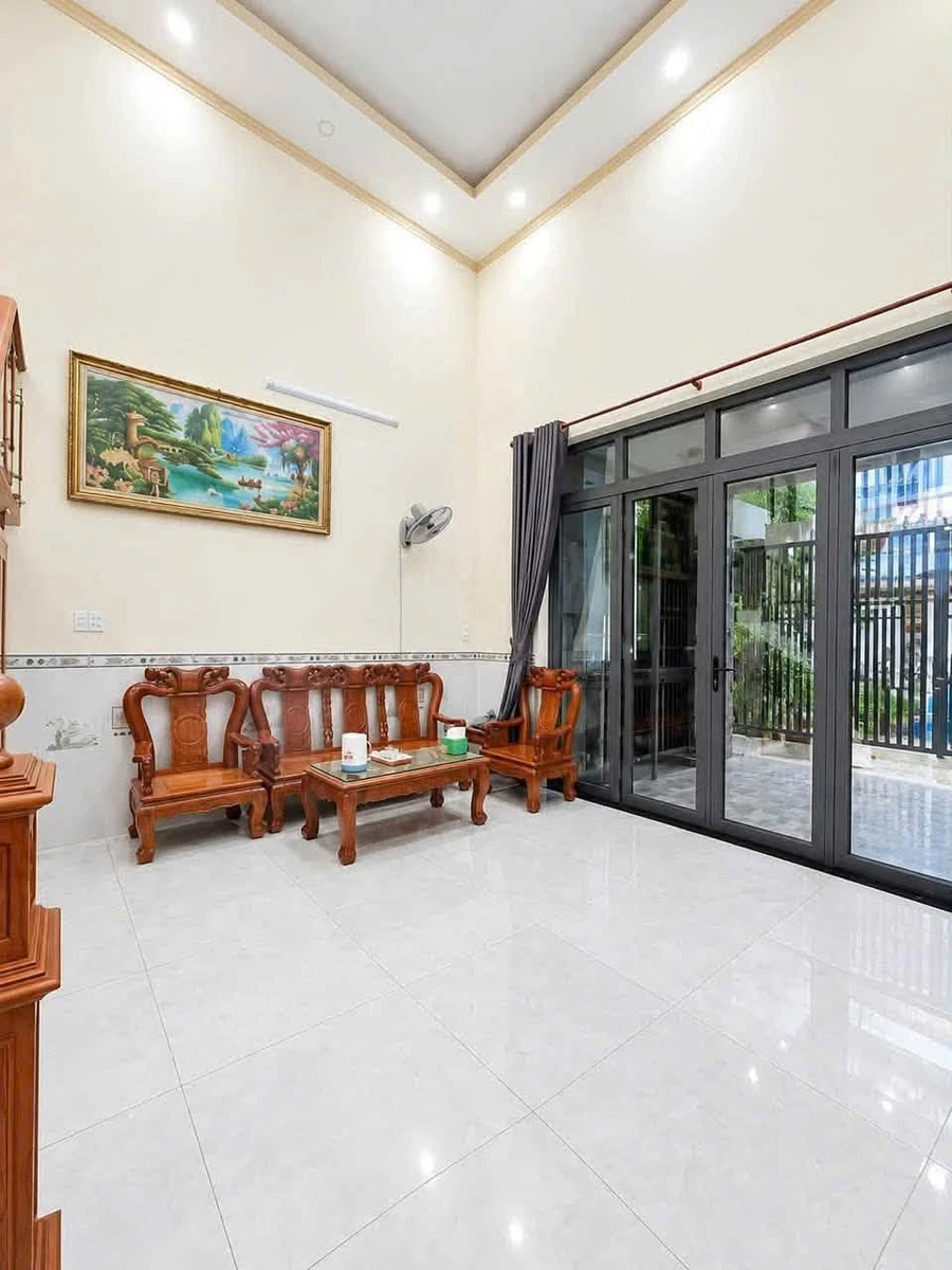 Cho thuê nhà gác lửng 3 phòng ngủ 85 m² Bình Dương - Ảnh 1