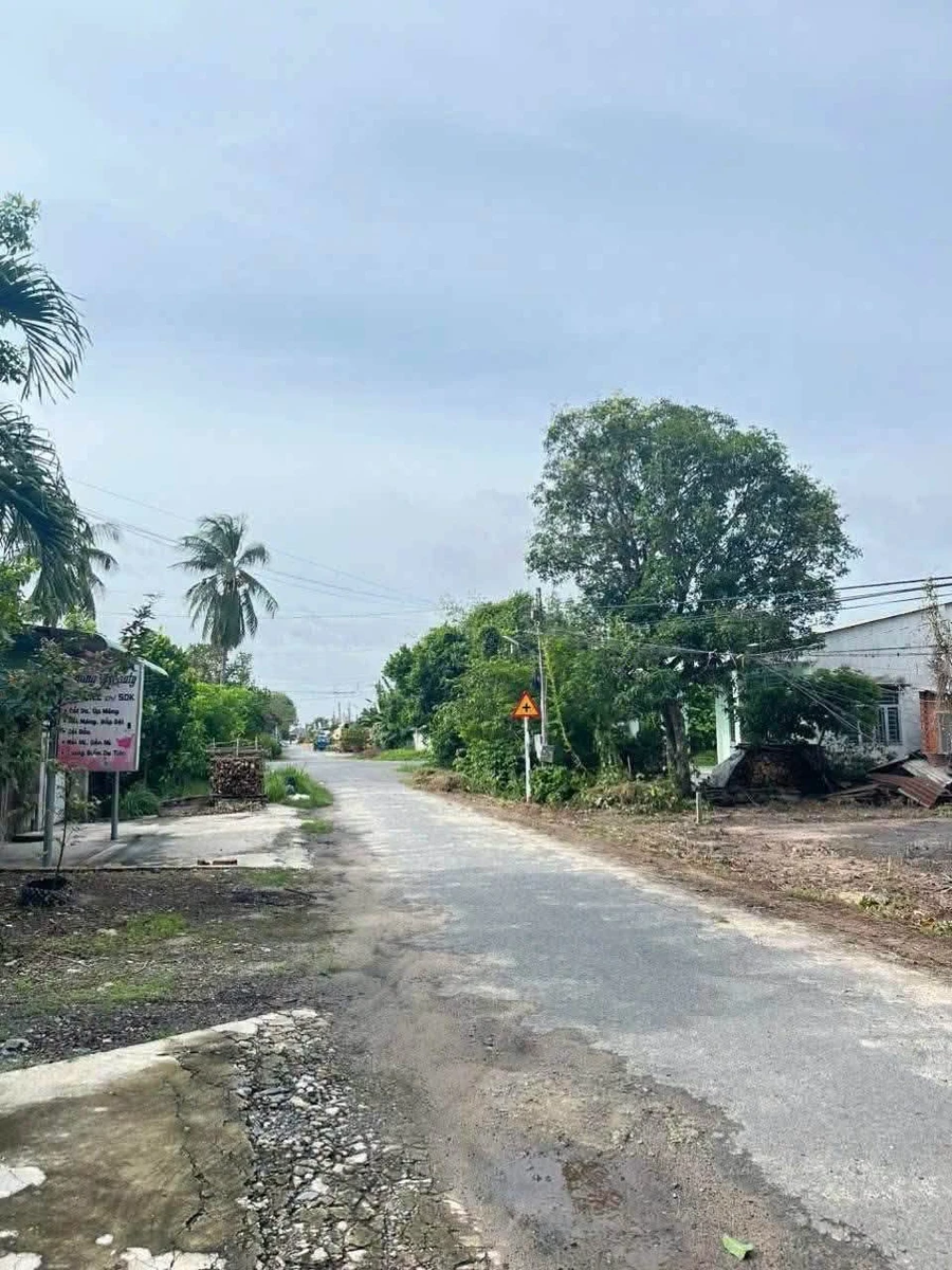 Bán đất 10x55m hẻm 7 Nguyễn Chí Thanh, Phường Hòa Thành, Tây Ninh, giá 158tr/m2 - Ảnh thu nhỏ 2