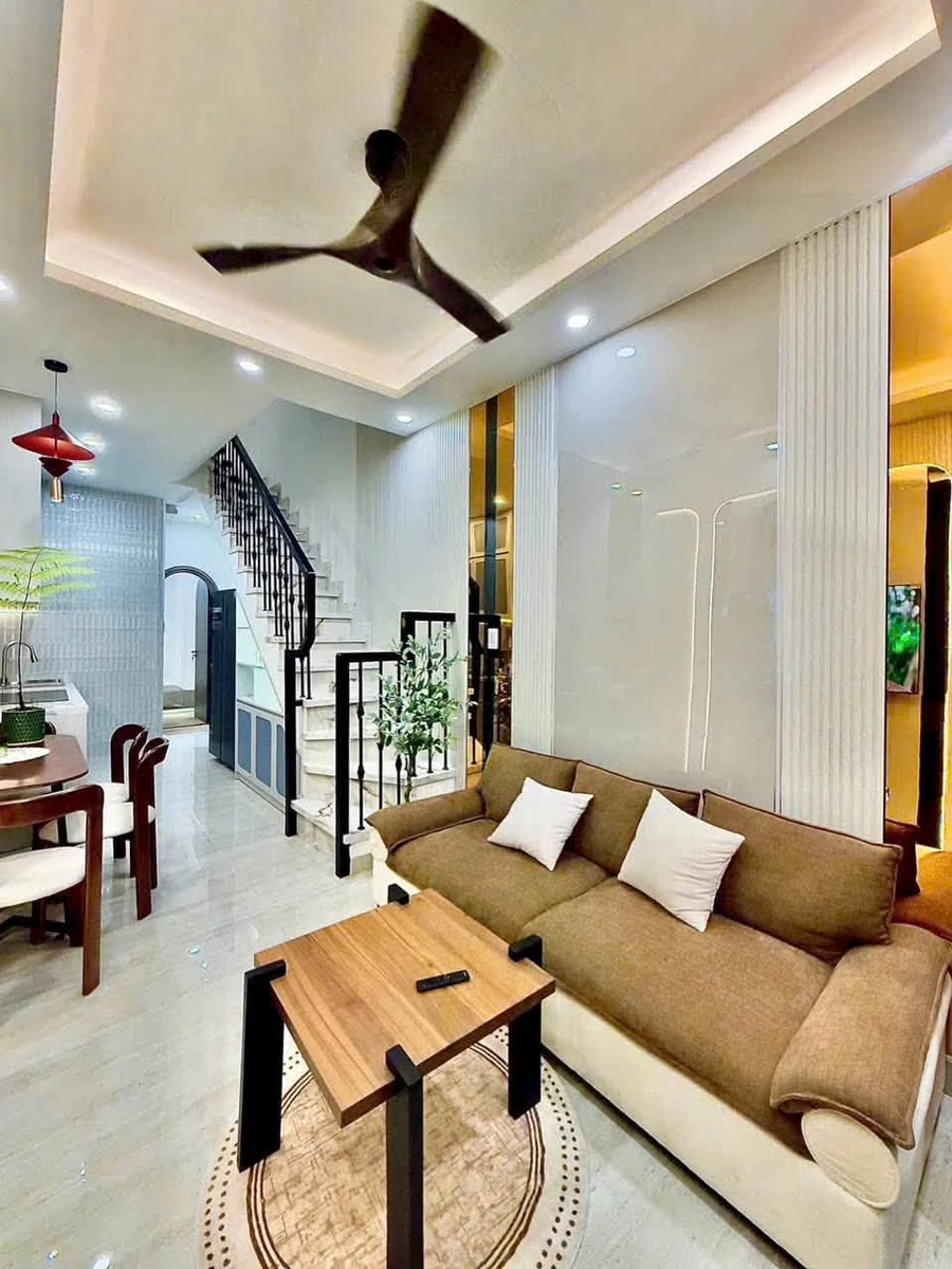 Bán nhà mới Nguyễn Kiệm, 4PN, full nội thất, 41m², 6,89 tỷ - Ảnh thu nhỏ 3