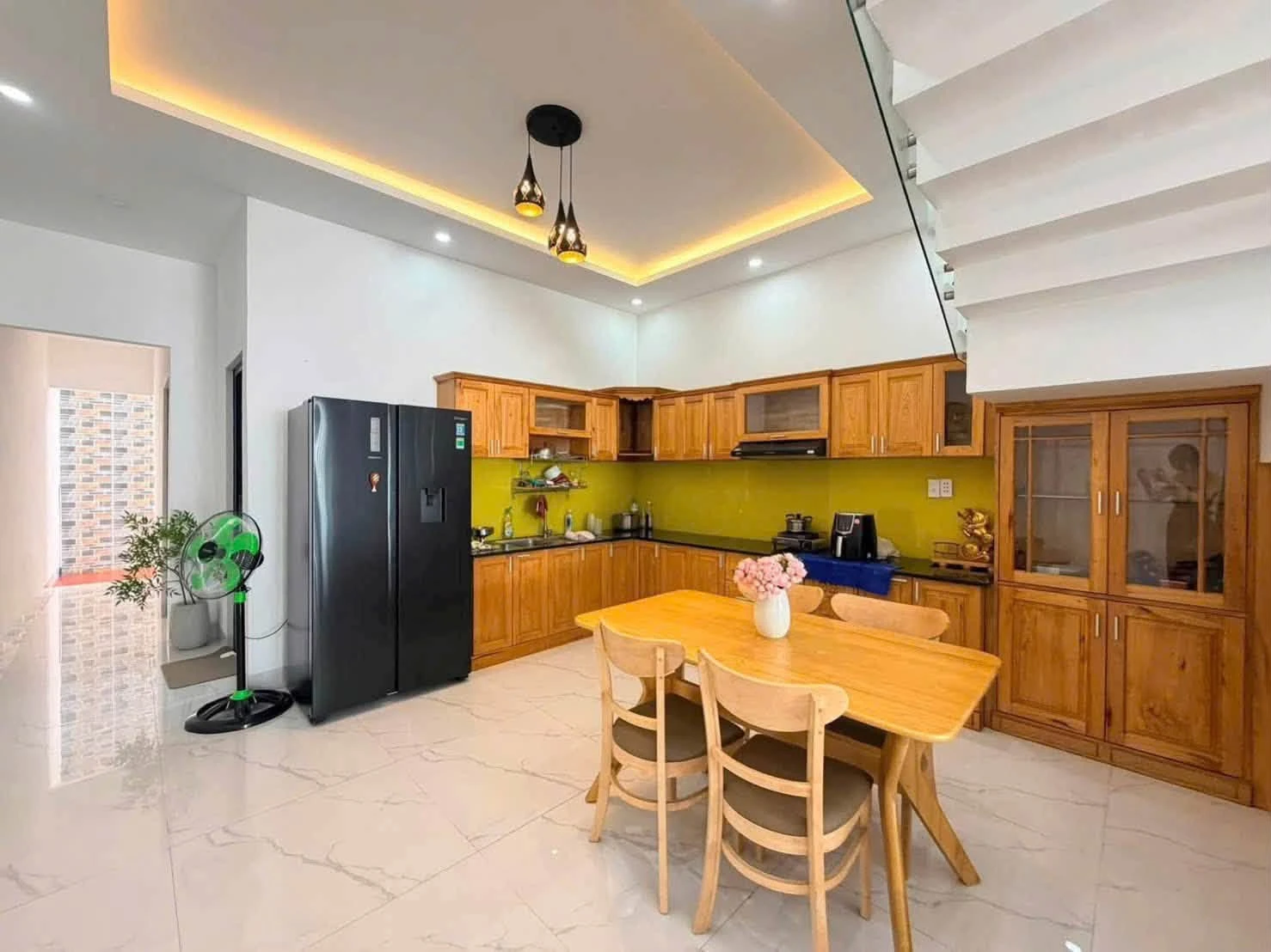 Bán nhà phố 3PN tại Đồng Khởi, 110m², 4,45 tỷ - Ảnh 1
