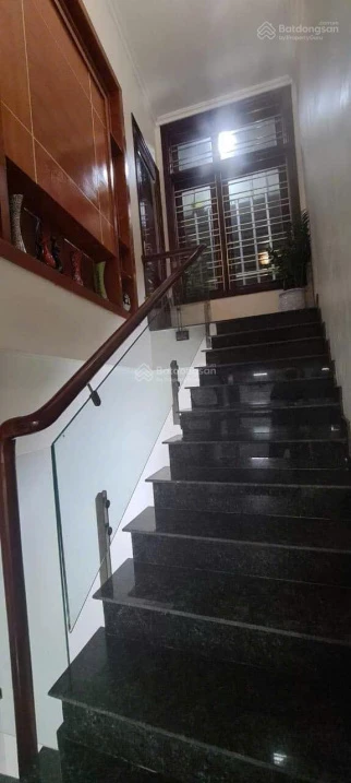 Bán nhà mặt phố rộng 6,5m tại mặt đường Lê Thanh Nghị, TP. Hải Phòng (TP. Hải Dương cũ) - Ảnh thu nhỏ 4