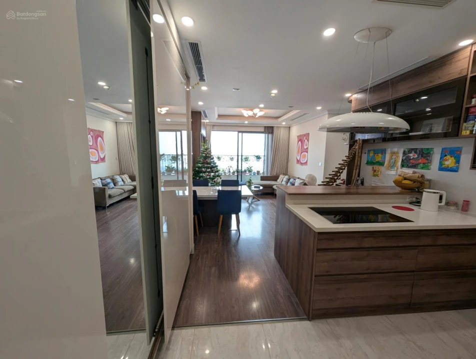 Bán căn 3PN - 100m2 view sông Hồng - đã có sổ - full đồ - Giá: 10.9 tỷ bao phí/LH: 0986 558 *** - Ảnh thu nhỏ 5