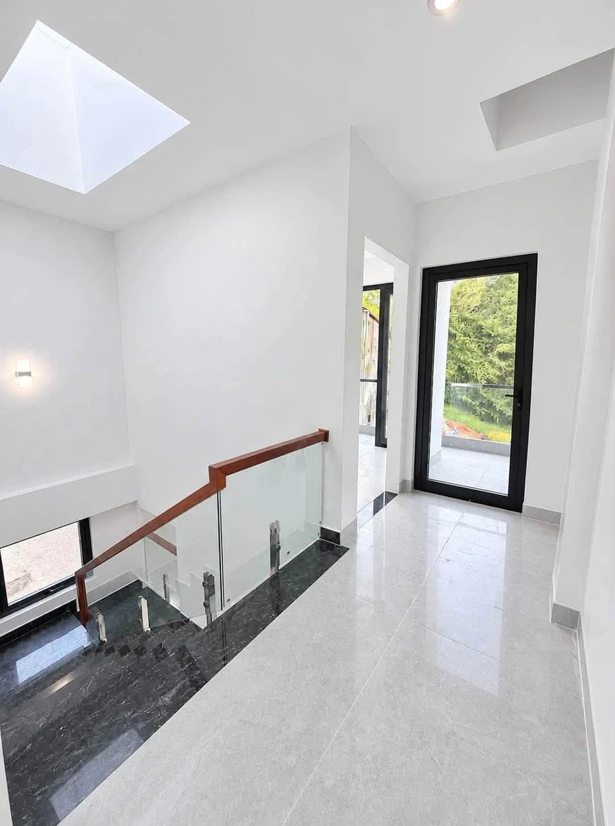 Bán nhà 3 tầng 50-58m2 Cao Xanh - Ảnh thu nhỏ 5
