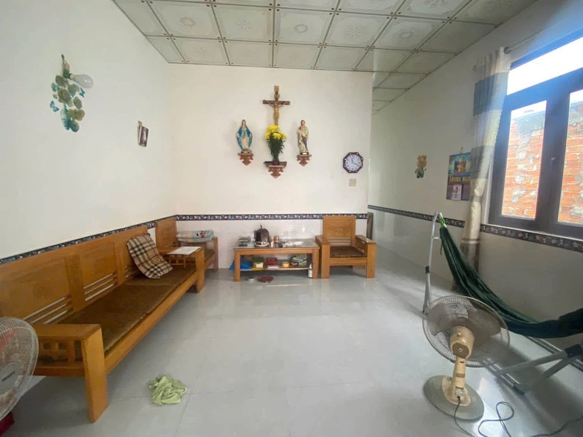 Bán nhà hẻm Phạm Thị Ngư 74m² 2 phòng ngủ 1.1 tỷ - Ảnh 1