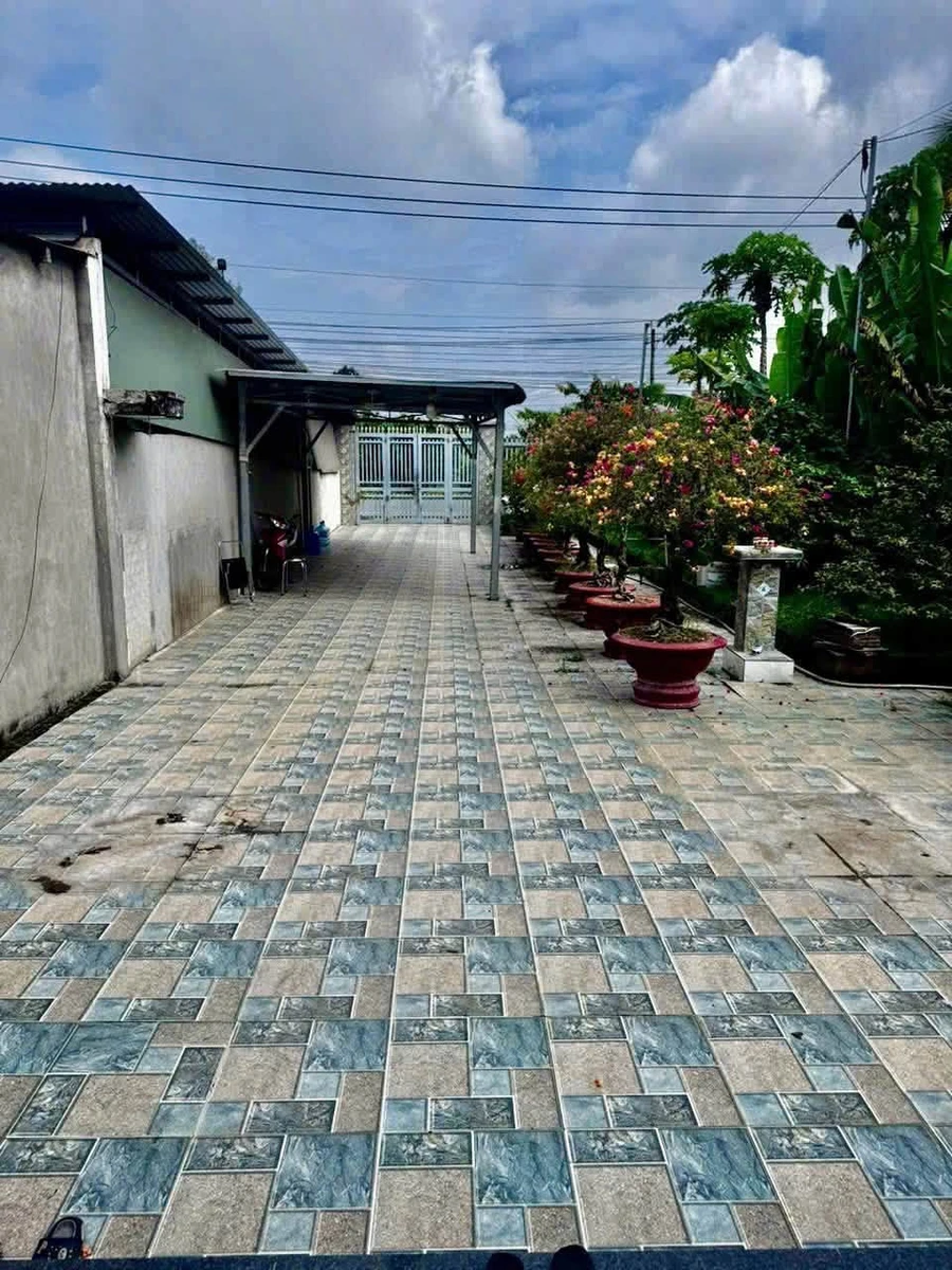 Bán nhà mái Thái thổ cư Vĩnh Cửu Đồng Nai 420m² 3 PN 3,1 tỷ - Ảnh thu nhỏ 2