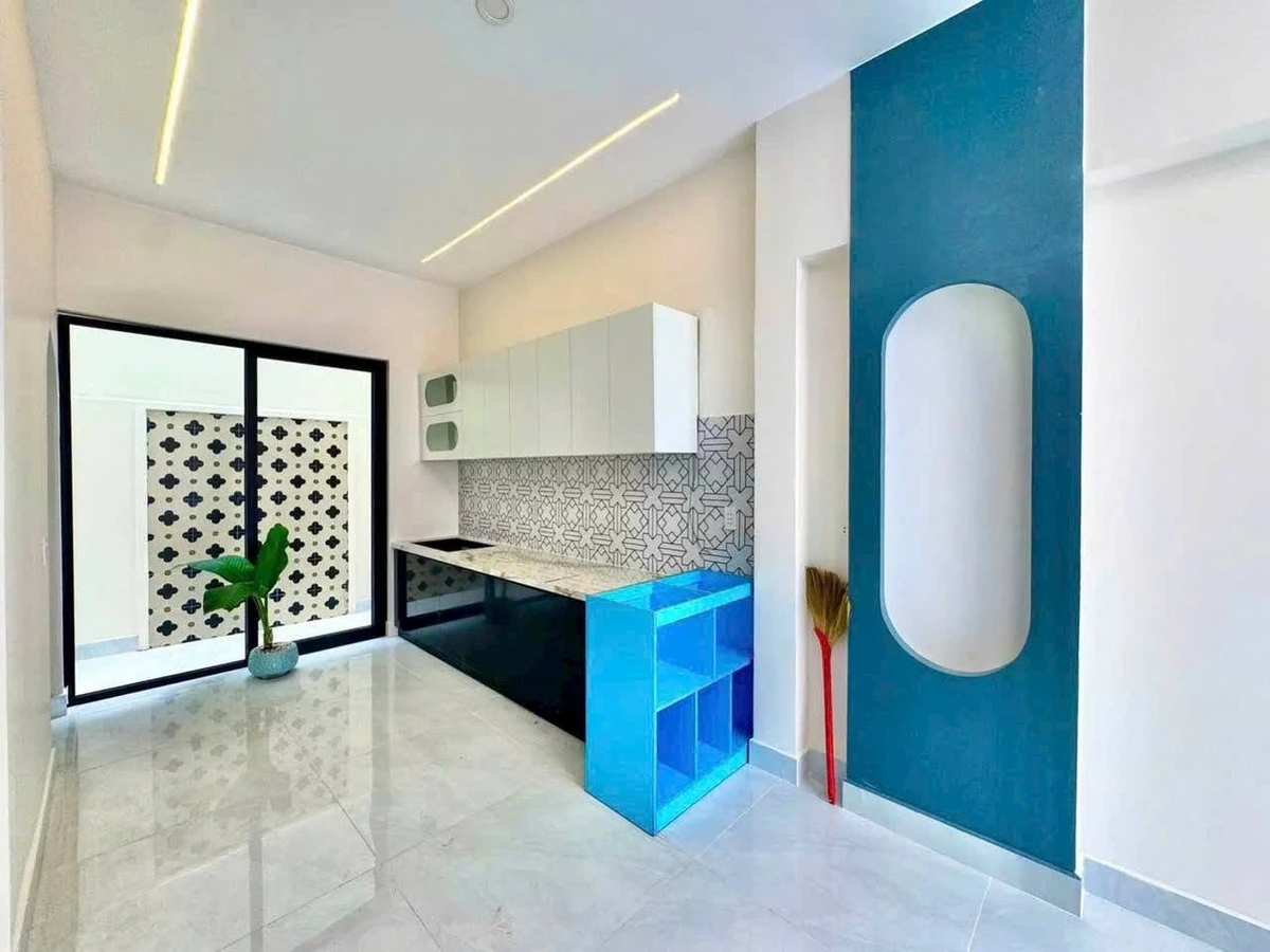 Bán nhà mới xây 62m² đường Trần Hưng Đạo, Dĩ An, giá 3,888 tỷ - Ảnh thu nhỏ 5