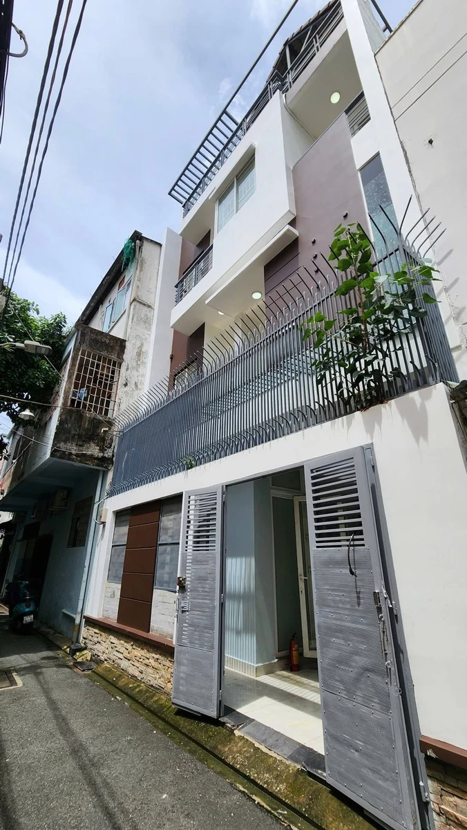 Bán nhà 4 tầng hẻm xe hơi đường Nguyễn Đình Chiểu, 58m², 4PN, 4WC - Ảnh thu nhỏ 2