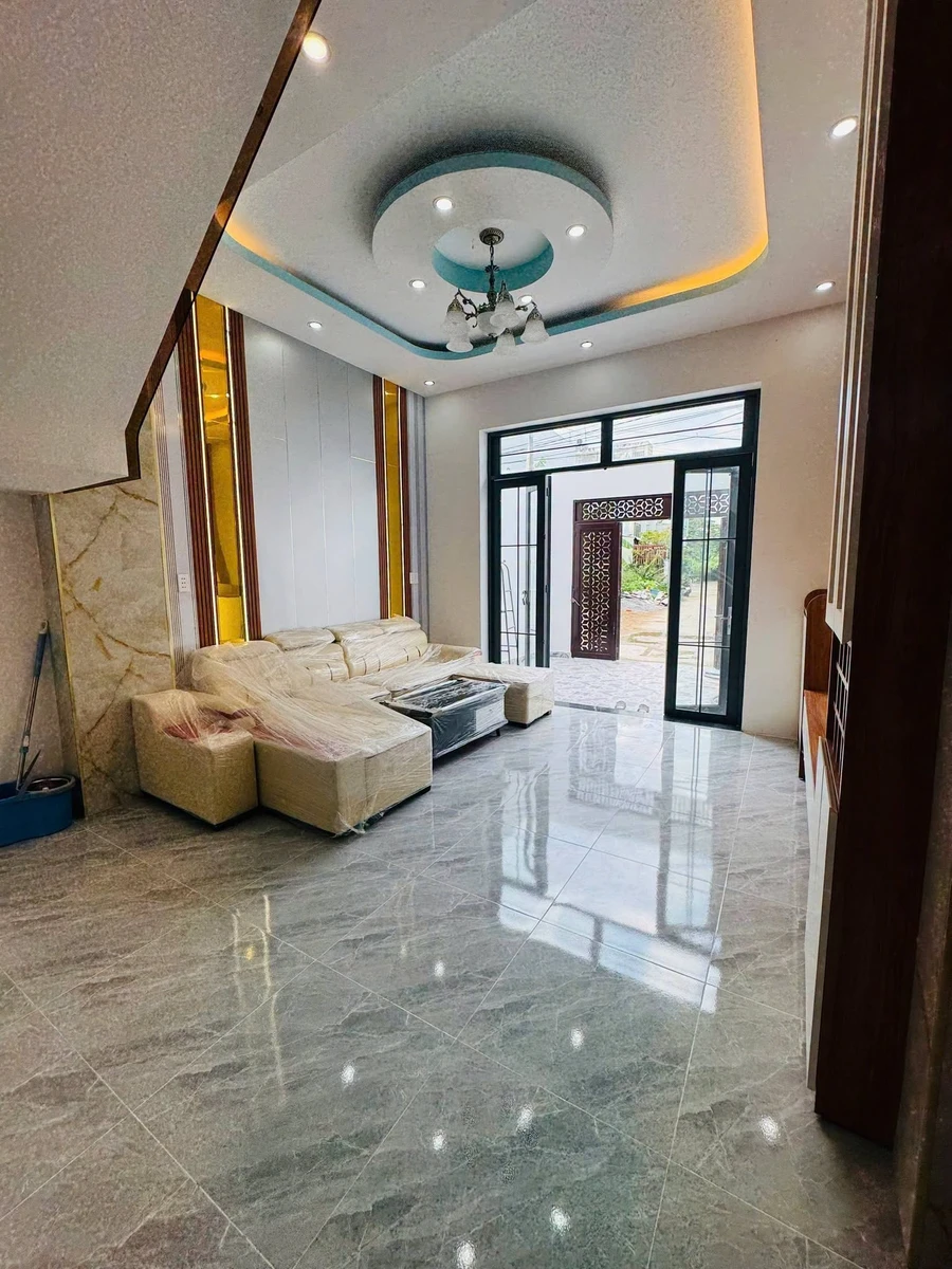 Bán nhà 1 trệt 2 lầu 3PN Cần Giuộc Tây Ninh 56m2 - 2,5 tỷ - Ảnh thu nhỏ 4
