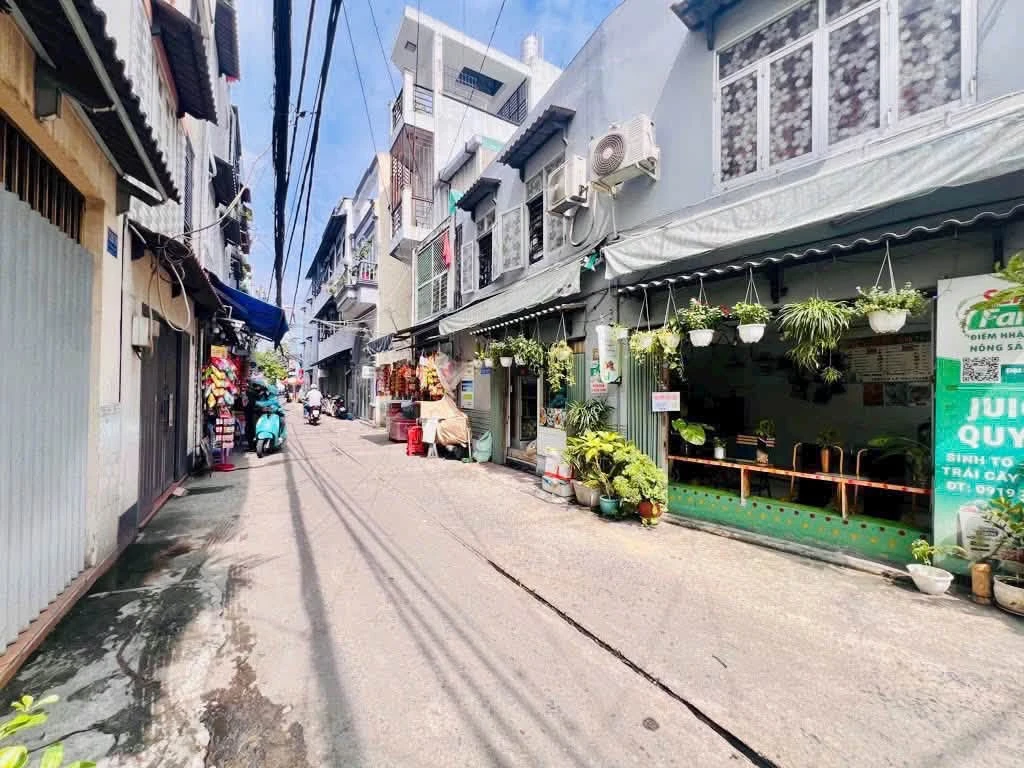 Bán nhà 2 tầng 63m2 Đinh Tiên Hoàng giáp Quận 1 - 11 tỷ - Ảnh thu nhỏ 2