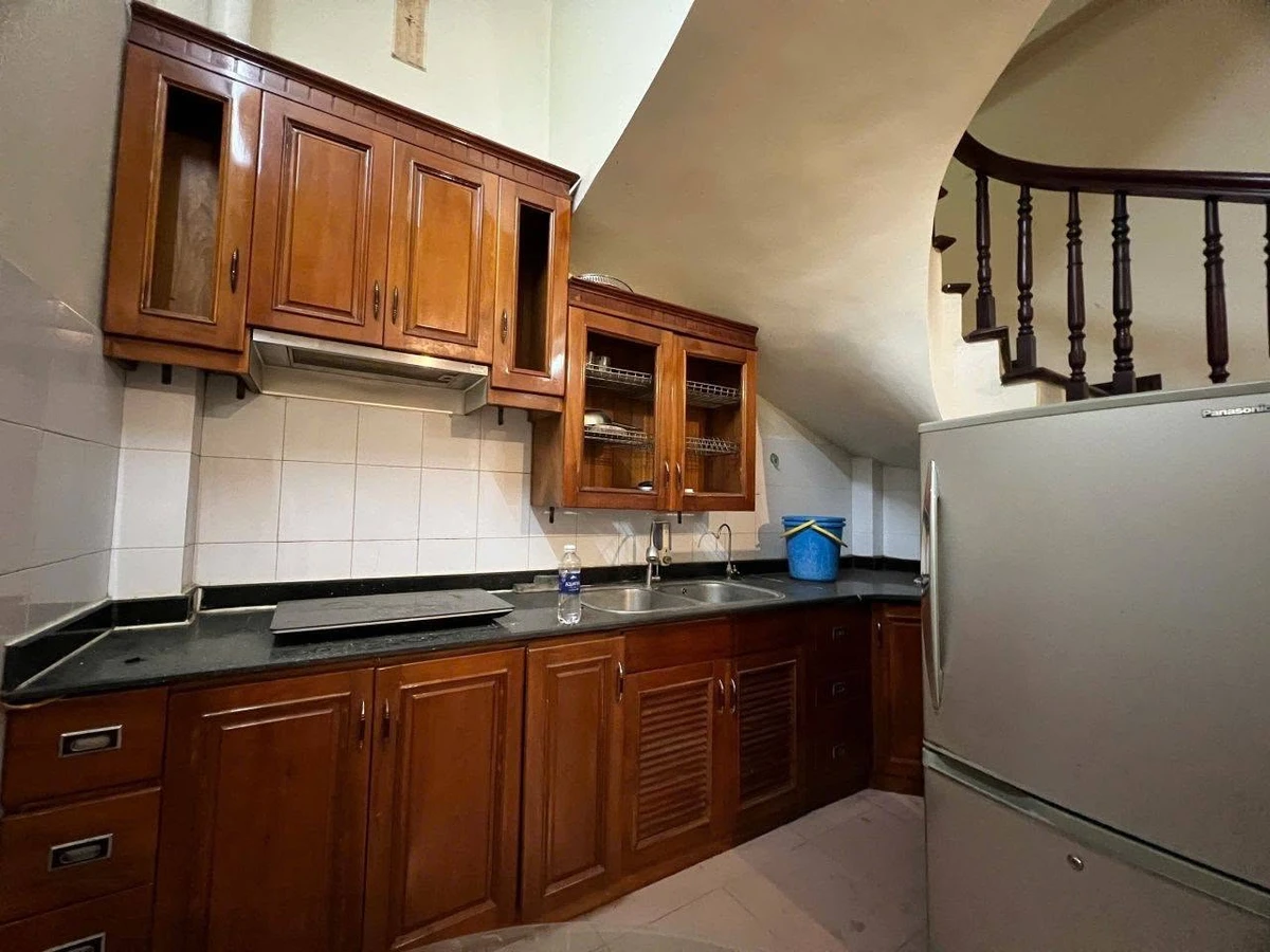 Cho thuê nhà 4 tầng Ngọc Khánh, 30m², 2PN, full đồ 14 triệu/tháng - Ảnh thu nhỏ 3