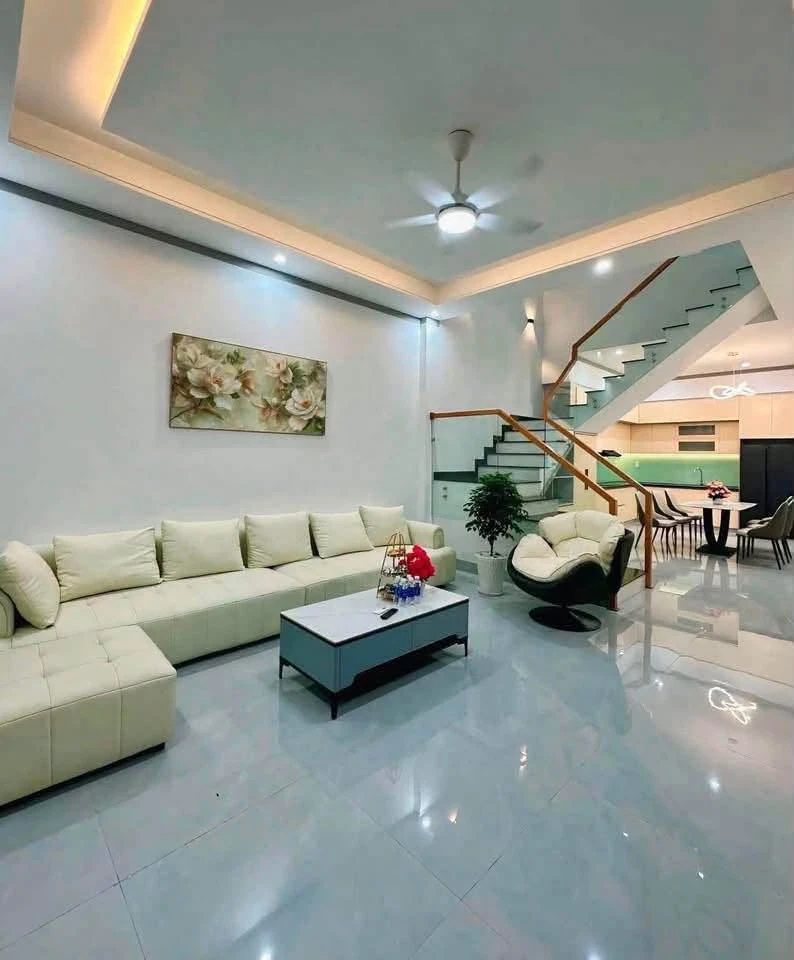 Bán nhà phố 3PN 210m² Hẻm Y Wang Bình Chánh 3 tỷ 100tr - Ảnh 1