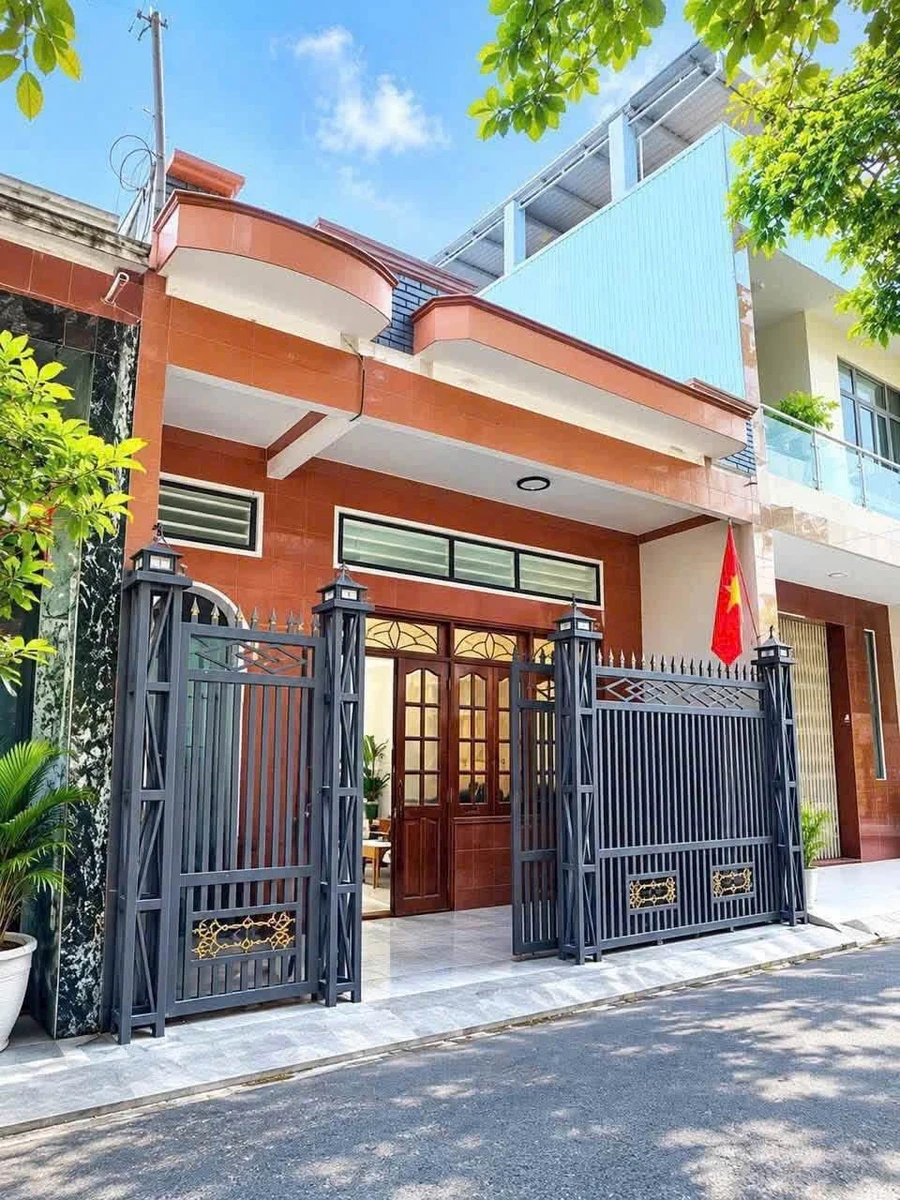 Bán nhà hẻm 113m² 2 phòng ngủ Nguyễn Thái Học Quy Nhơn - Ảnh thu nhỏ 2