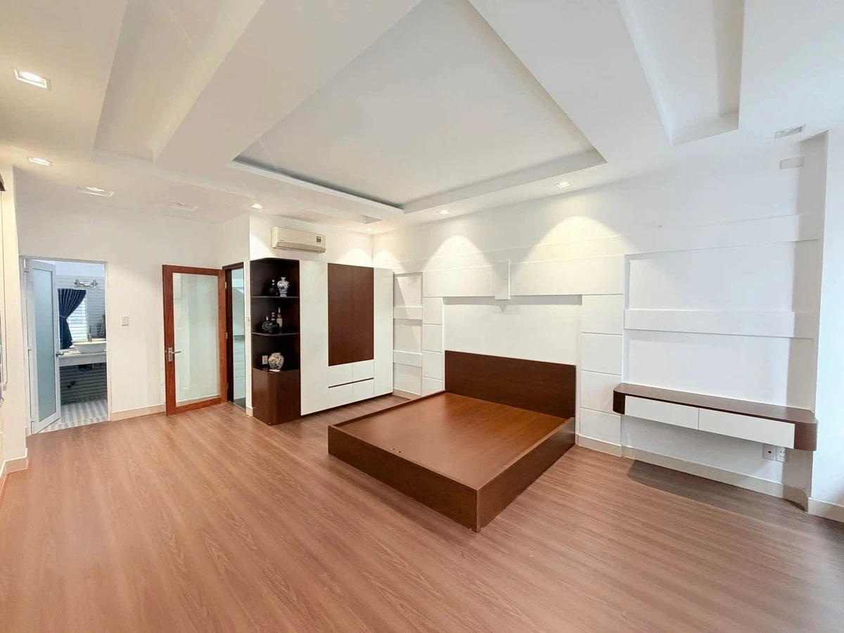 Bán nhà hẻm Lê Văn Sỹ Q3, 50m2, 4 tầng, 4 phòng, 11 tỷ - Ảnh thu nhỏ 4