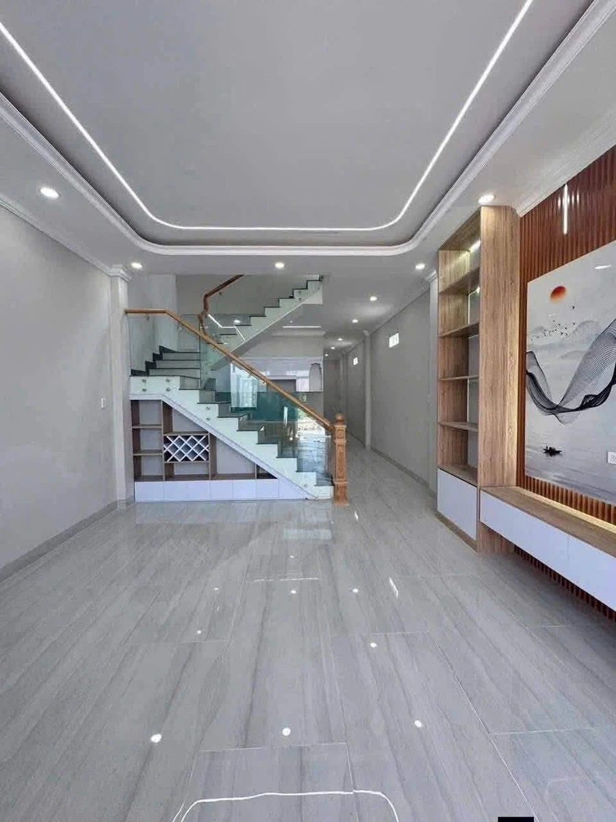 Bán nhà 1 trệt 1 lầu 82,8m² KDC Phước Vân Long An - Ảnh thu nhỏ 3