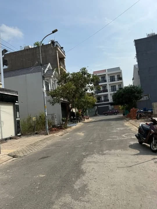 Bán nhà xưởng 600m² Thuận An, 14 tỷ - Ảnh 1