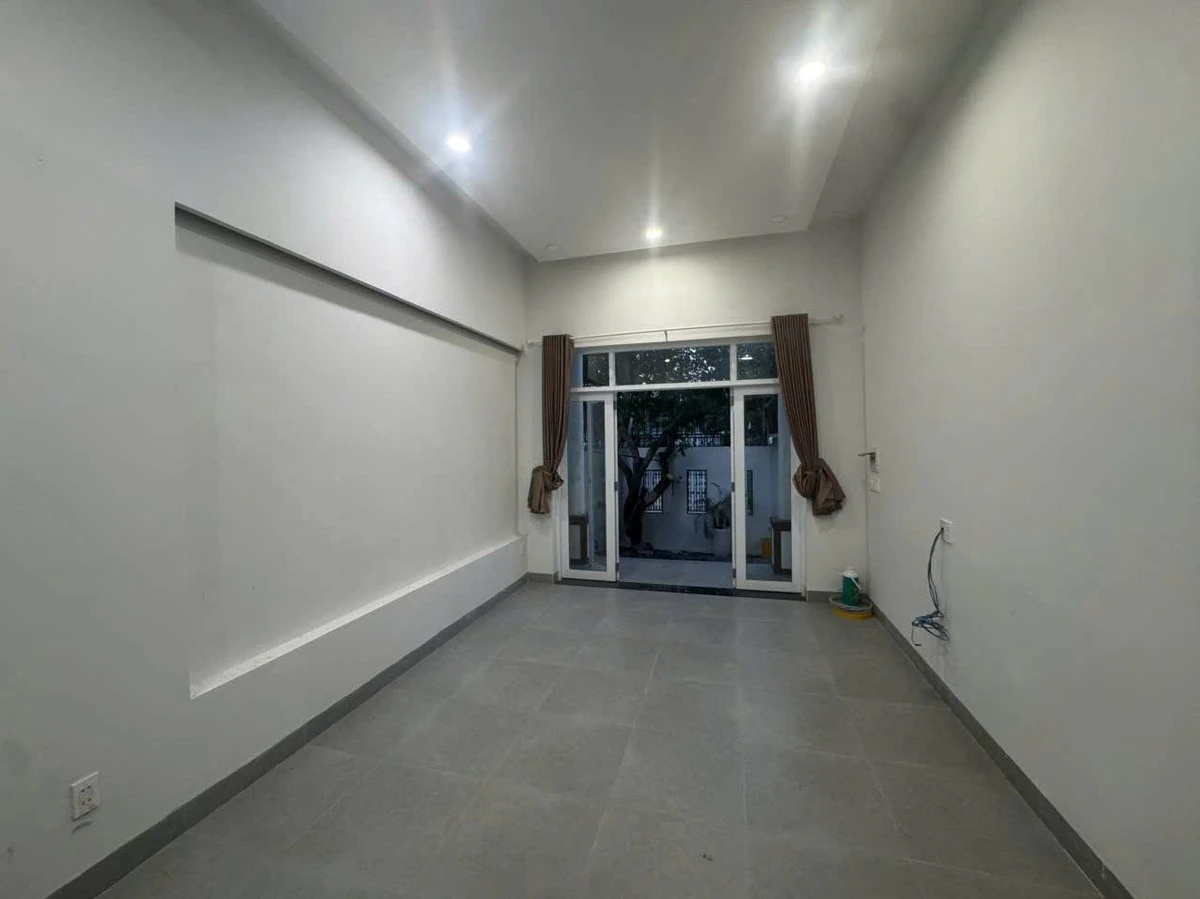 Bán nhà mái thái 2PN, 120,5m2, Tây Nha Trang, 3 tỷ 650 - Ảnh thu nhỏ 3