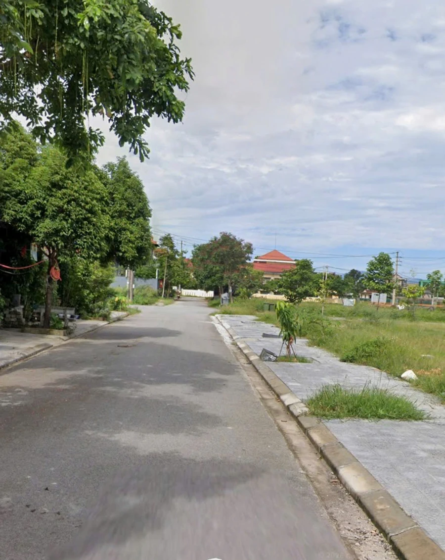 Bán đất nền KQH Nguyễn Hoàng 105m2 ngang 7m, Kim Long, Huế - Ảnh 1