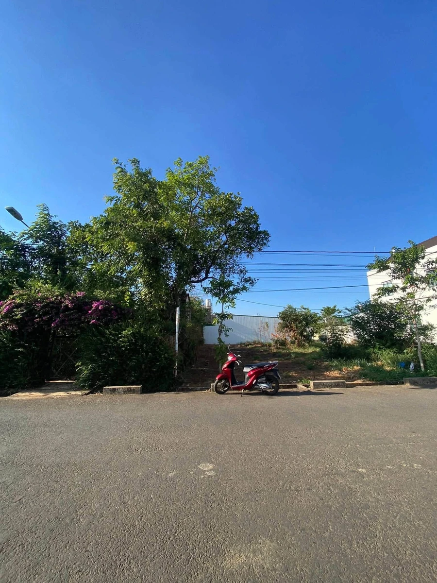 Bán đất 5x32m đường Triệu Quang Phục, Phường Thành Nhất, Buôn Ma Thuột giá 2 tỷ 3 - Ảnh thu nhỏ 3