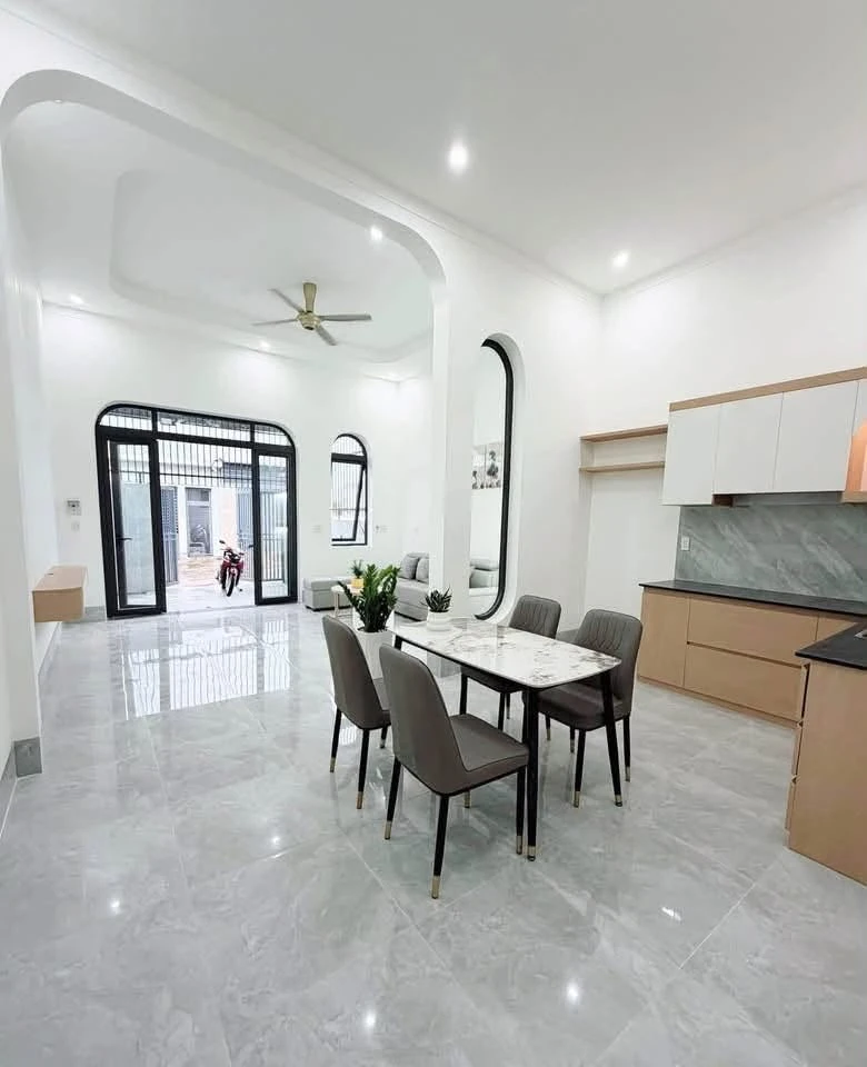 Bán nhà 2 phòng ngủ 105m² Tân Xuân Bình Phước - Ảnh 1