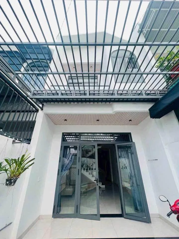 Bán nhà hẻm 66 Y Wang 97,9m² 3PN Quận 1 - Ảnh 1