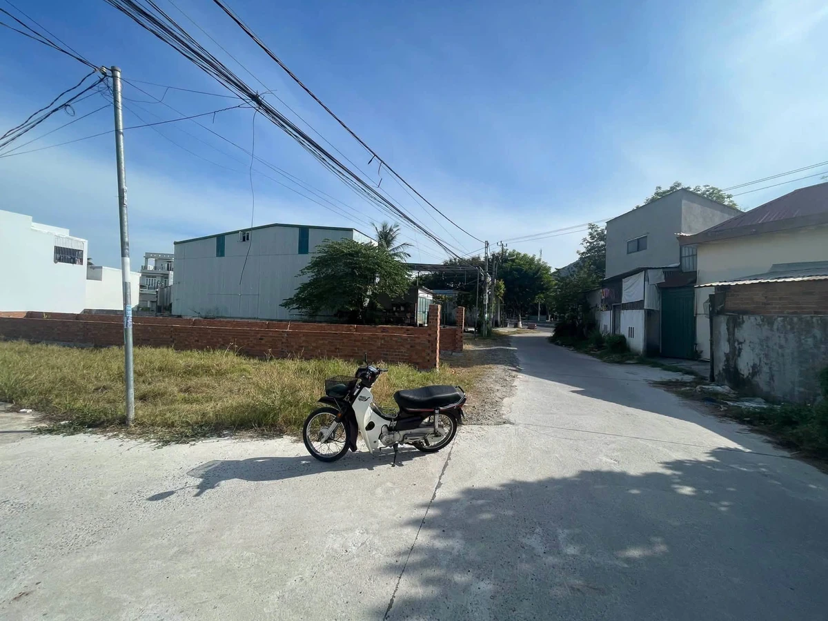 Bán đất 2 mặt tiền Trần Đăng Ninh 194m² Nha Trang 4 tỷ - Ảnh thu nhỏ 3