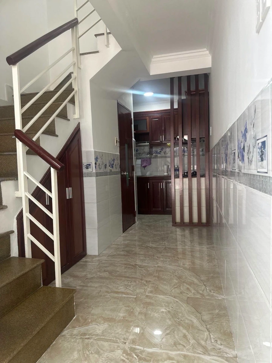 Bán nhà 4 tầng mặt tiền Nguyễn Trãi Quận 1, 23m², 10,8 tỷ - Ảnh thu nhỏ 2