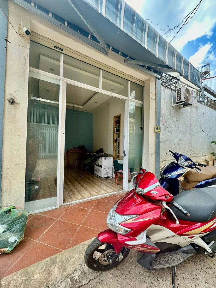 Bán nhà hẻm Thăng Long 2 tỷ 800, 48,5m² Quận 5 - Ảnh thu nhỏ 2