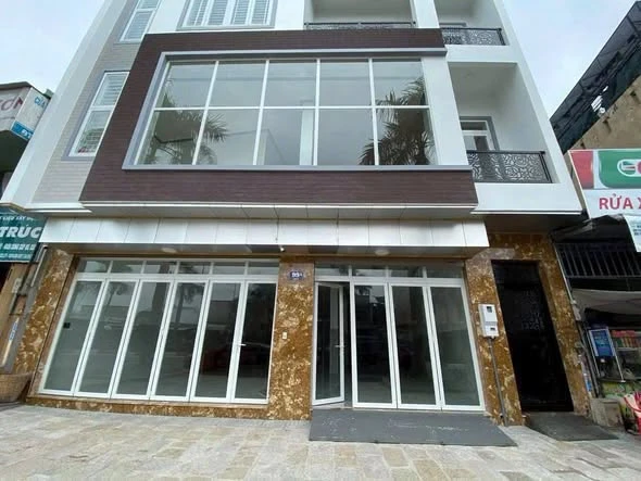 Bán nhà 1 trệt 2 lầu mặt tiền CMT8, Long Hương, 710m2 - Ảnh thu nhỏ 2