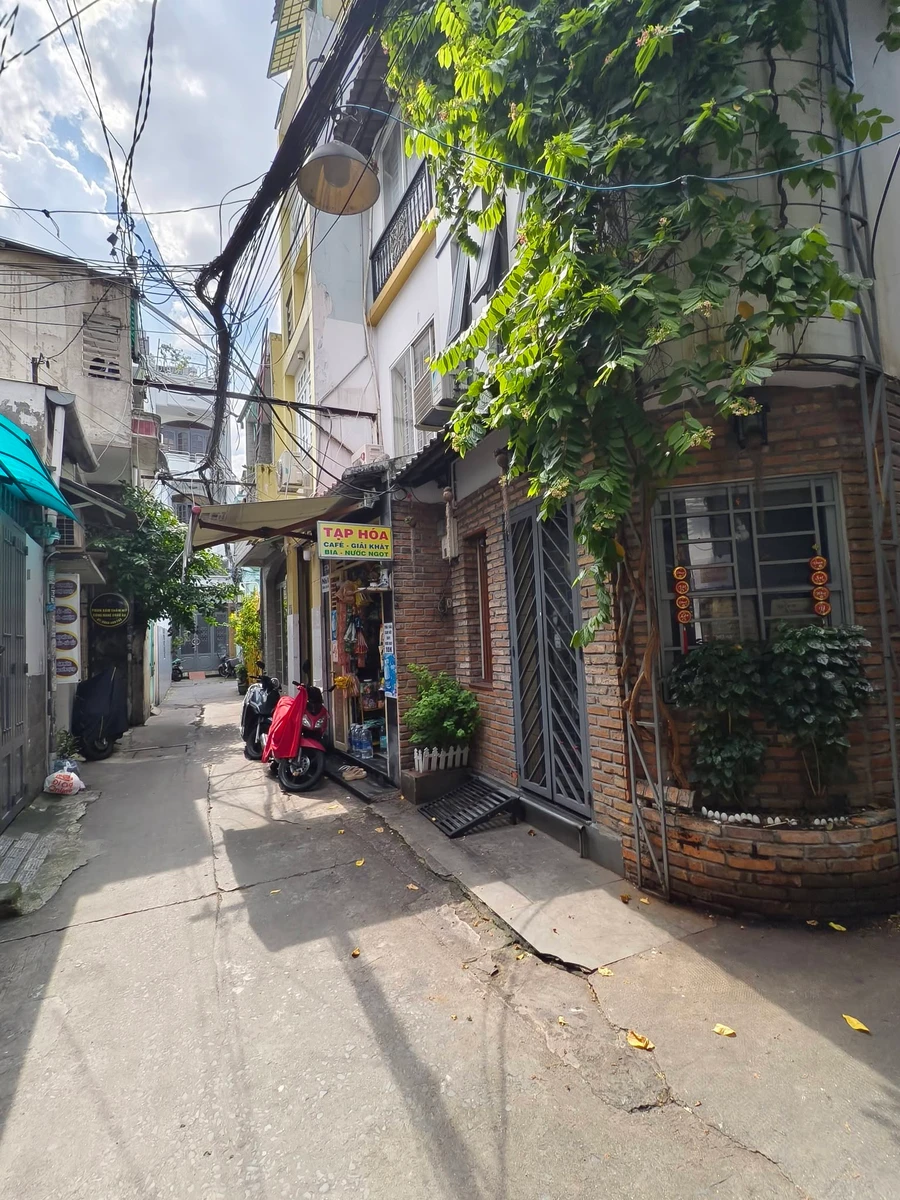 Nhà lô góc 4 tầng 22m² Nguyễn Ngọc Lộc Q.10 giá 4 tỷ - Ảnh thu nhỏ 3