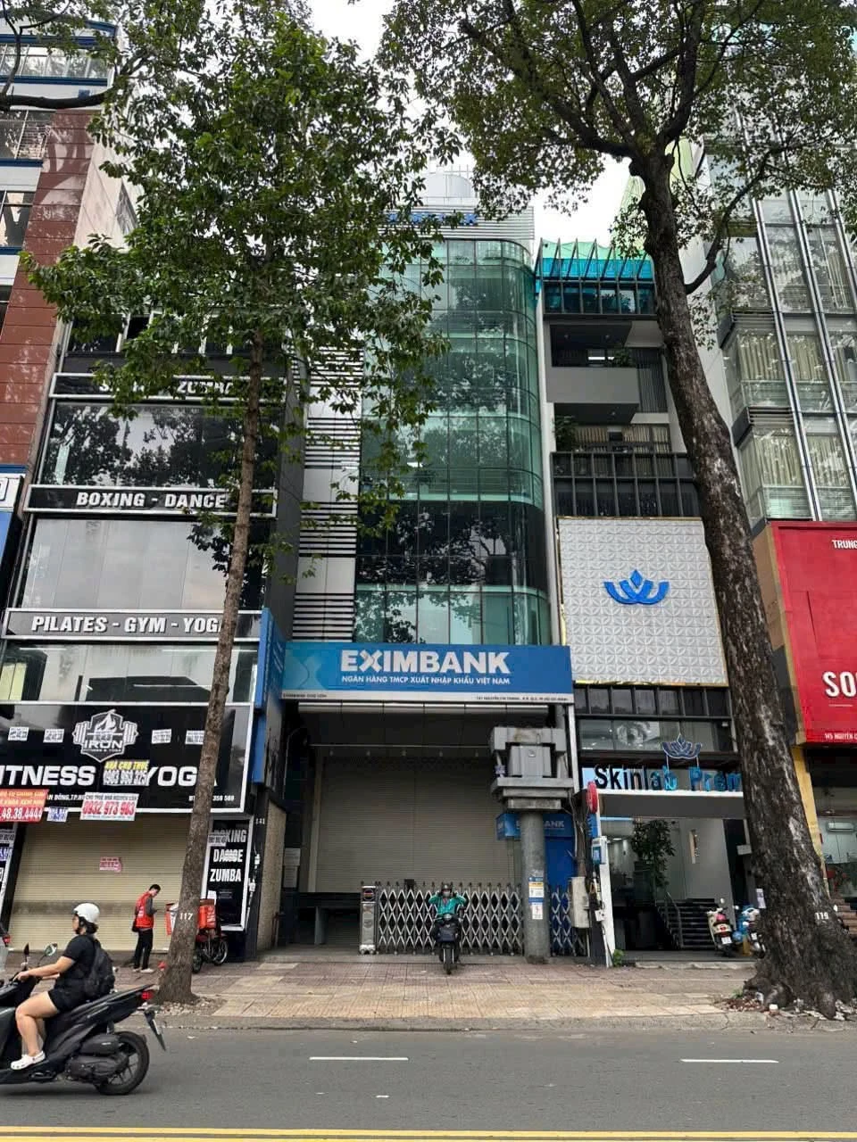 Bán nhà mặt tiền Nguyễn Chí Thanh Q.5, 199m², 70 tỷ - Ảnh 1
