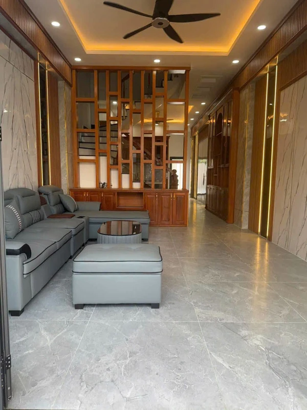 Nhà mặt tiền Đào Duy Từ 125m², 6,999 tỷ Bình Chánh
