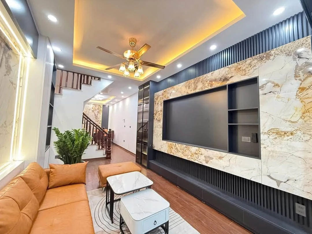 Nhà bán 40m2 4 tầng Tô Hiến Thành Hà Đông 8 tỷ - Ảnh 1