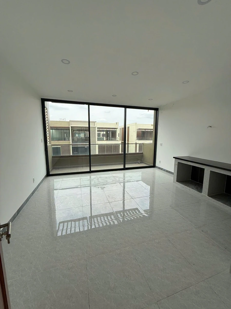 Bán nhà 5 tầng The Global City Thủ Đức 346.6m2, giá 28 tỷ - Ảnh thu nhỏ 2