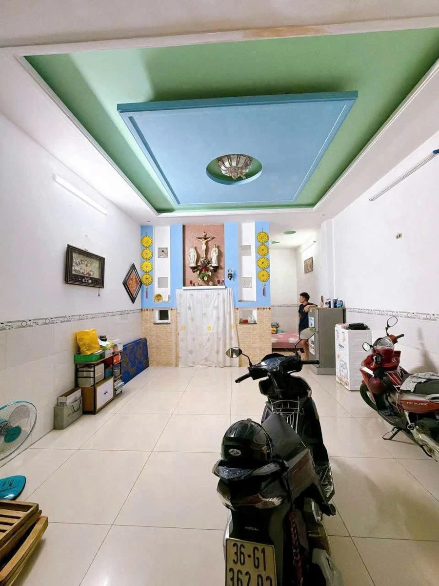 Bán nhà mặt tiền đường nhựa 8m, 1 trệt 1 lầu, 2 phòng ngủ, gần chợ KP6 Tân Biên, Biên Hòa - Ảnh thu nhỏ 4