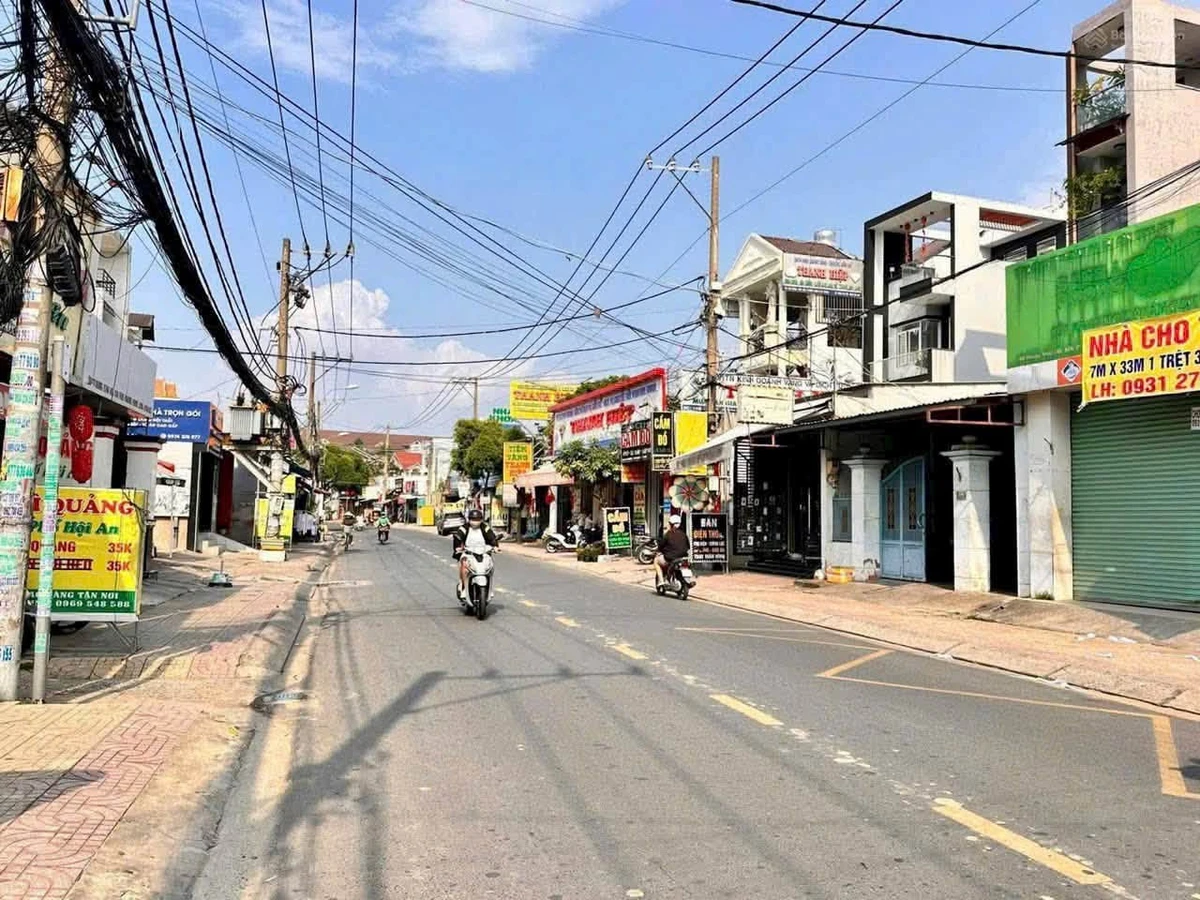 Bán nhà góc mặt tiền Dương Đình Hội, 150m2, 13 tỷ, Thủ Đức - Ảnh 1