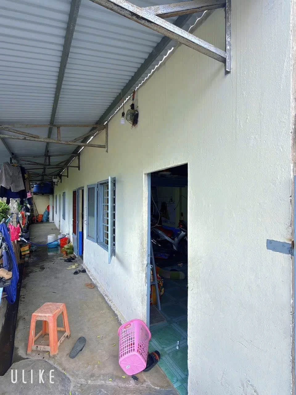 Bán dãy trọ 4 phòng 85m², sát chợ Thiên Bình, 1 tỷ 50 triệu - Ảnh 1