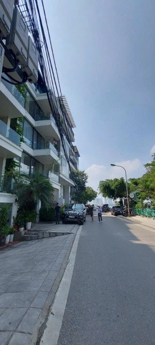 Bán shophouse mặt hồ Tây Hồ 282m², 6 tầng 170 tỷ - Ảnh 1