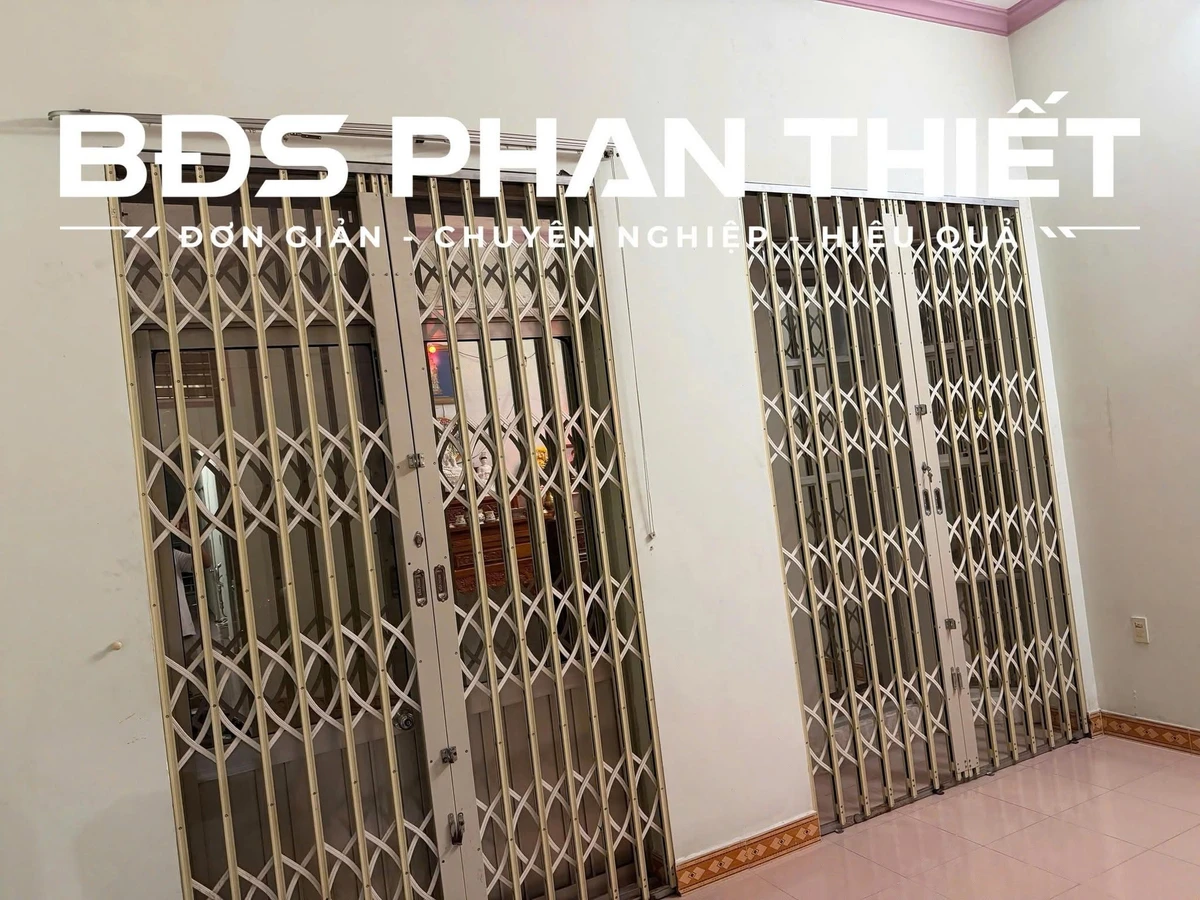 Bán nhà 4 tầng mặt tiền 100m² Phan Thiết 5.5 tỷ - Ảnh thu nhỏ 5