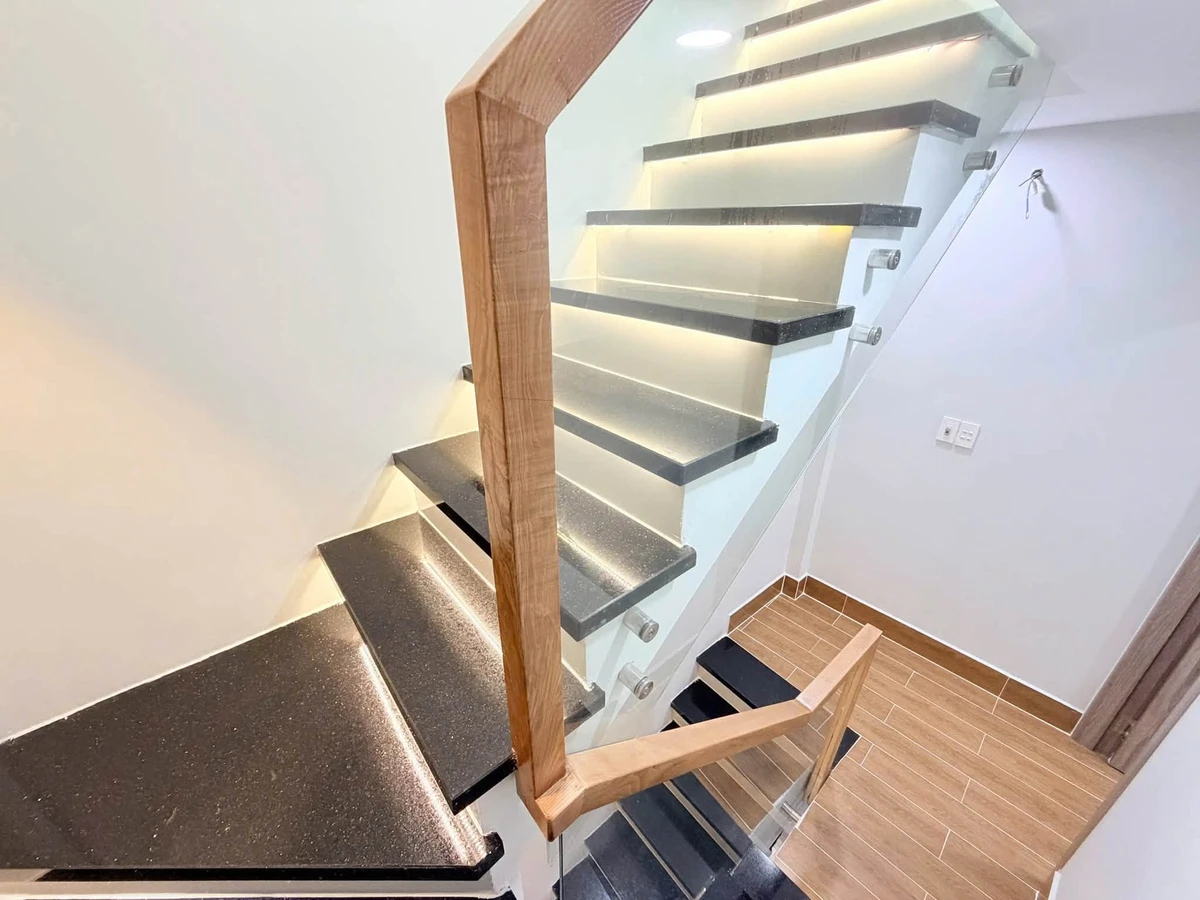 Bán nhà hẻm 152 Lạc Long Quân, P.3, Quận 11, 1 trệt 2 lầu, 24,2m², 4,58 tỷ - Ảnh thu nhỏ 5
