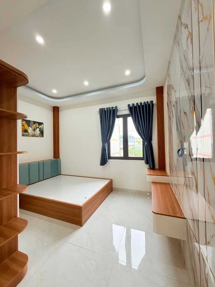 Bán nhà phố 4 tầng 180m² full nội thất Lò Lu - Ảnh thu nhỏ 4