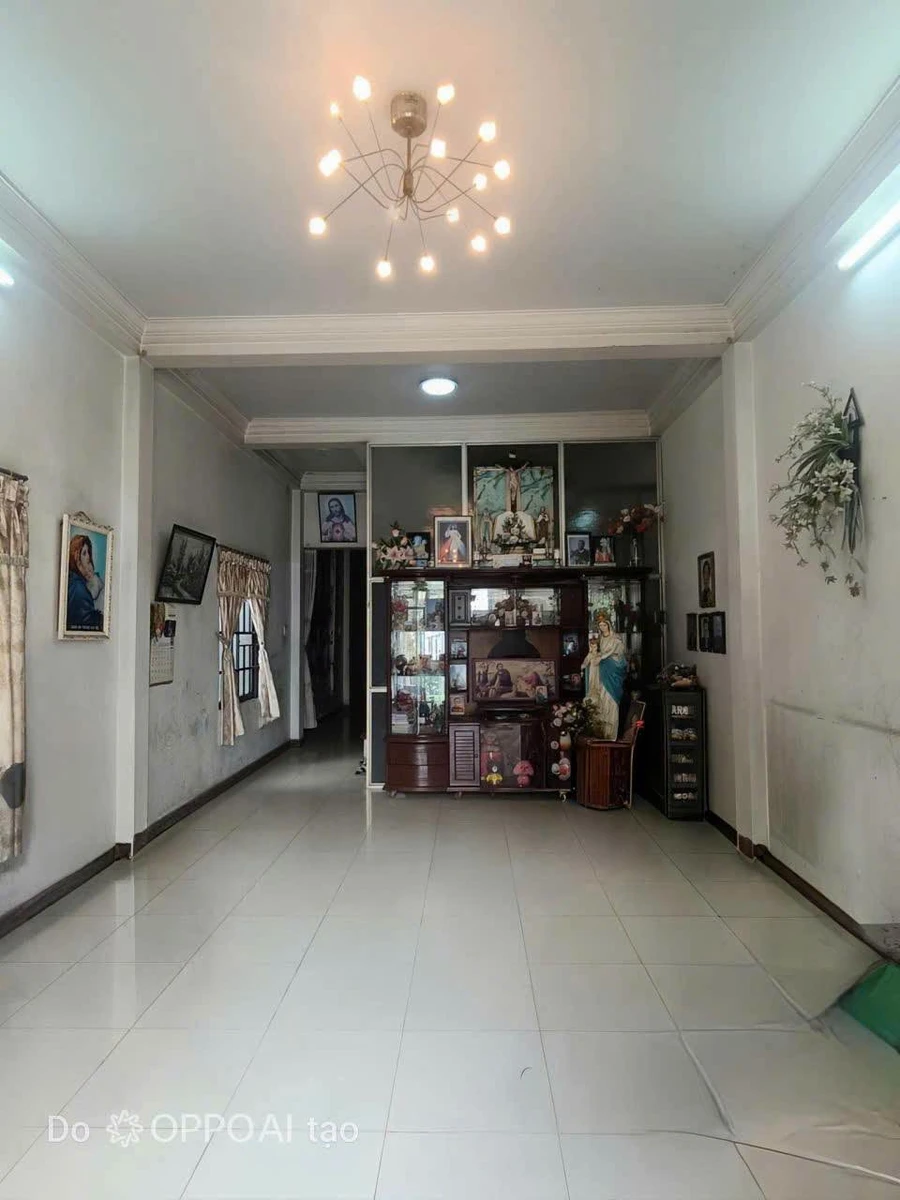 Bán nhà 2 lầu 7 phòng ngủ 228m² Biên Hoà 4 tỷ 800 triệu - Ảnh thu nhỏ 3