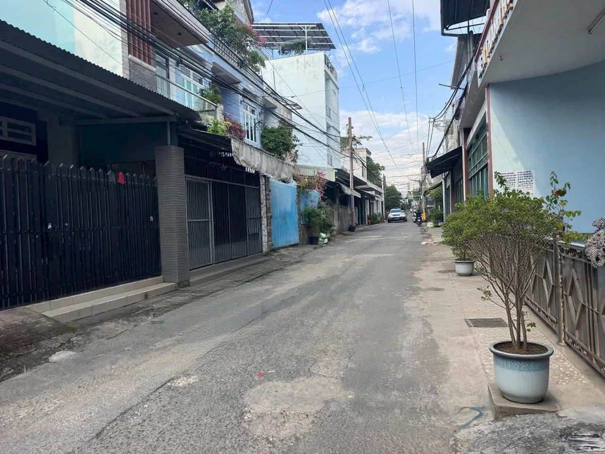 Bán nhà mặt tiền kinh doanh 90m² Tam Hiệp 4.7 tỷ - Ảnh 1