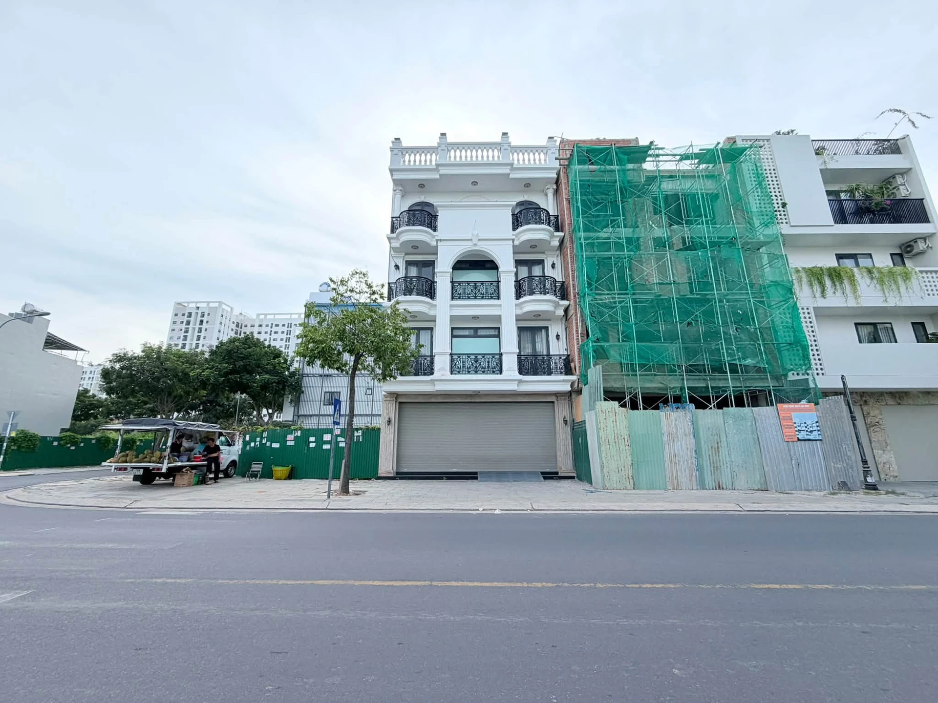 Cho thuê nhà mặt tiền Thích Quảng Đức 120m2, 40 triệu/tháng - Ảnh 1